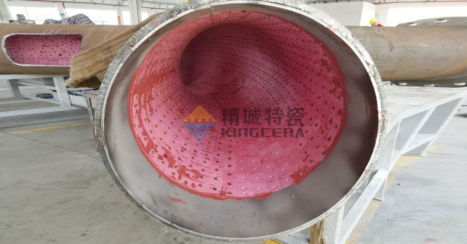 點(diǎn)焊裝卡式耐磨陶瓷管道